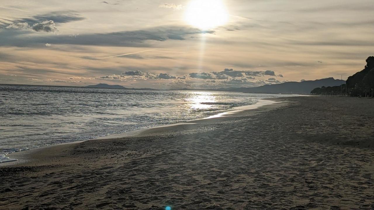 Arran De Mar Cambrilsアパートメント エクステリア 写真